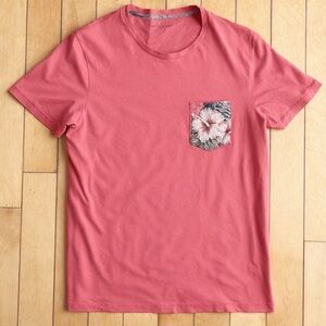 Jack & Jones Coral 100% Cotton T-Shirt with Floral Pocket Size Medium